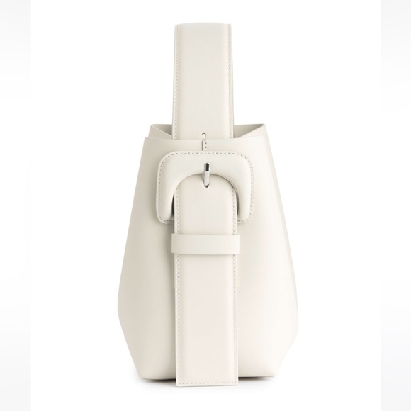 Arket Crossbody Bag - Rigid leather in off white - Picture 2 of 6